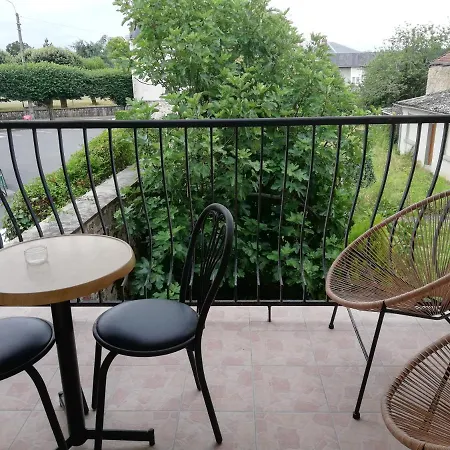 Meubles De Tourisme Le Trianon Et Le Petit Trianon Apartment Saint-Junien Exterior photo